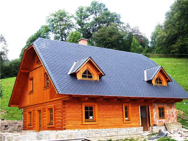 Střešní krytina EUREKO CPS / černá, plastová